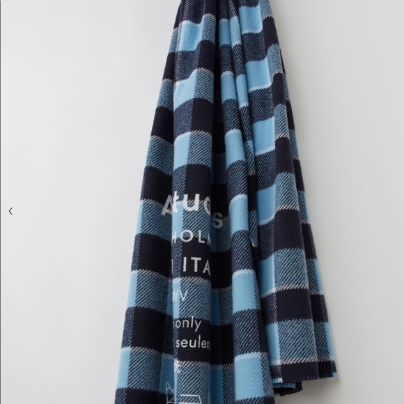 Acne Blanket Scarf - Picture 3 of 4